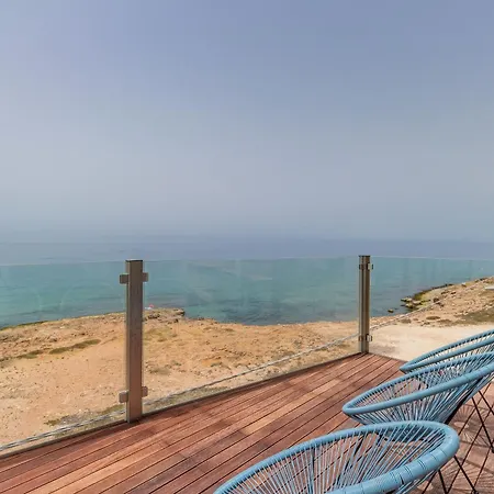 Poseidon, Am Mit Panoramaterrasse